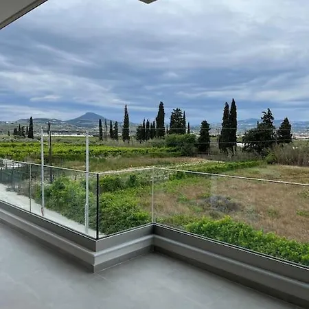 Villa Maria Eirini *