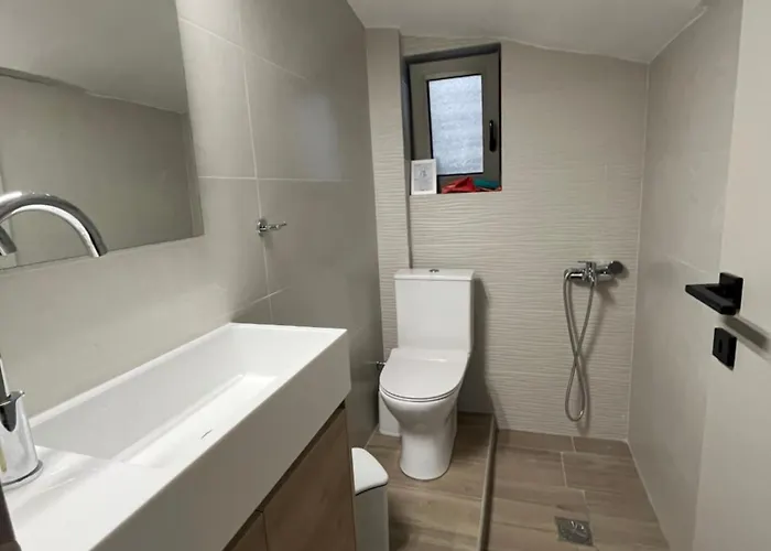 Maria Eirini Villa *